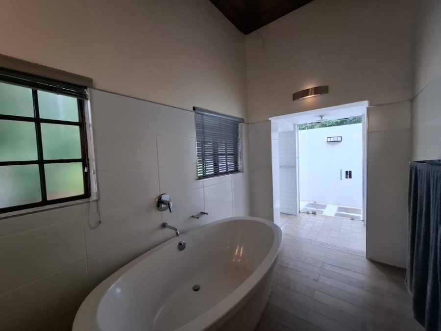 5 Bedroom Property for Sale in Cashan North West